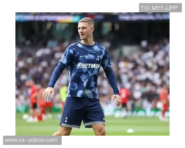 热刺前锋阿贾伊租借加盟英乙布罗姆利球队至赛季结束